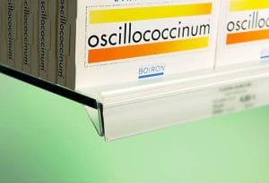 Réglette clipsable plate inclinée - Avec rail pour séparateur - À l'unité